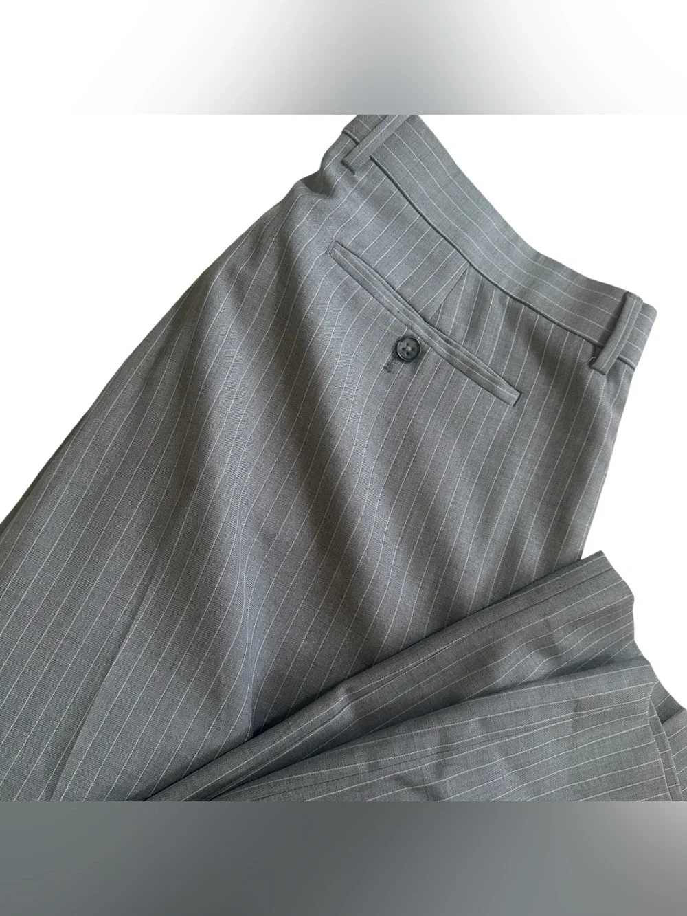 Banana Republic Tailored Fit Wool Gray Pinstripes Trousers Pants Men’s 38 X 32